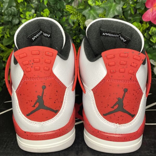 Air Jordan 4 Retro Cement – Image 3