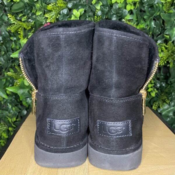 UGG semi montante noires – Image 3